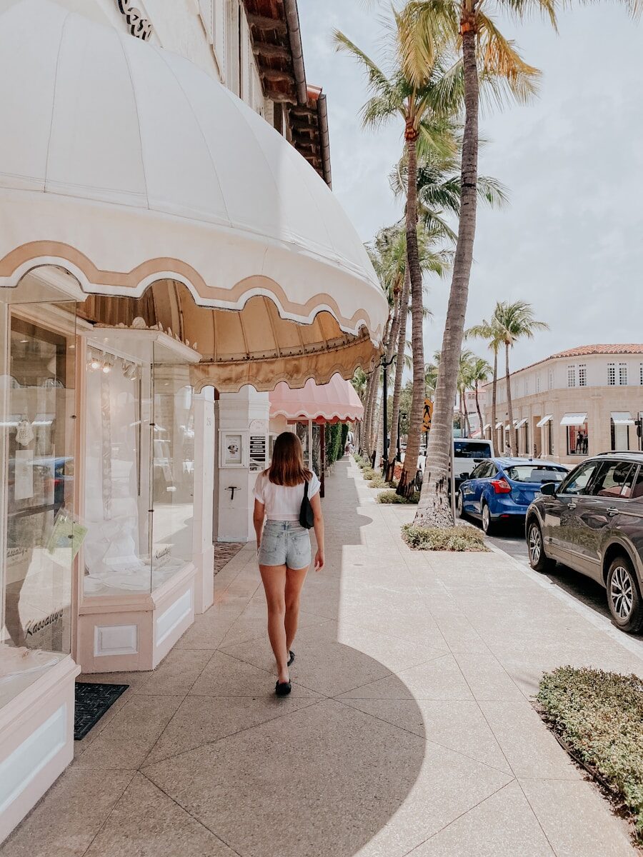 Palm Beach street with shops